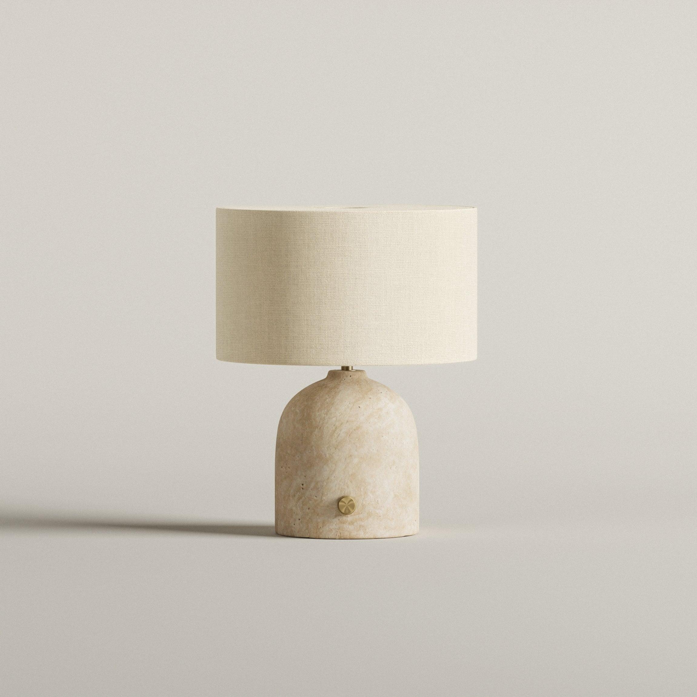Nora Bordlampe | Travertine & Hør - Blossholm