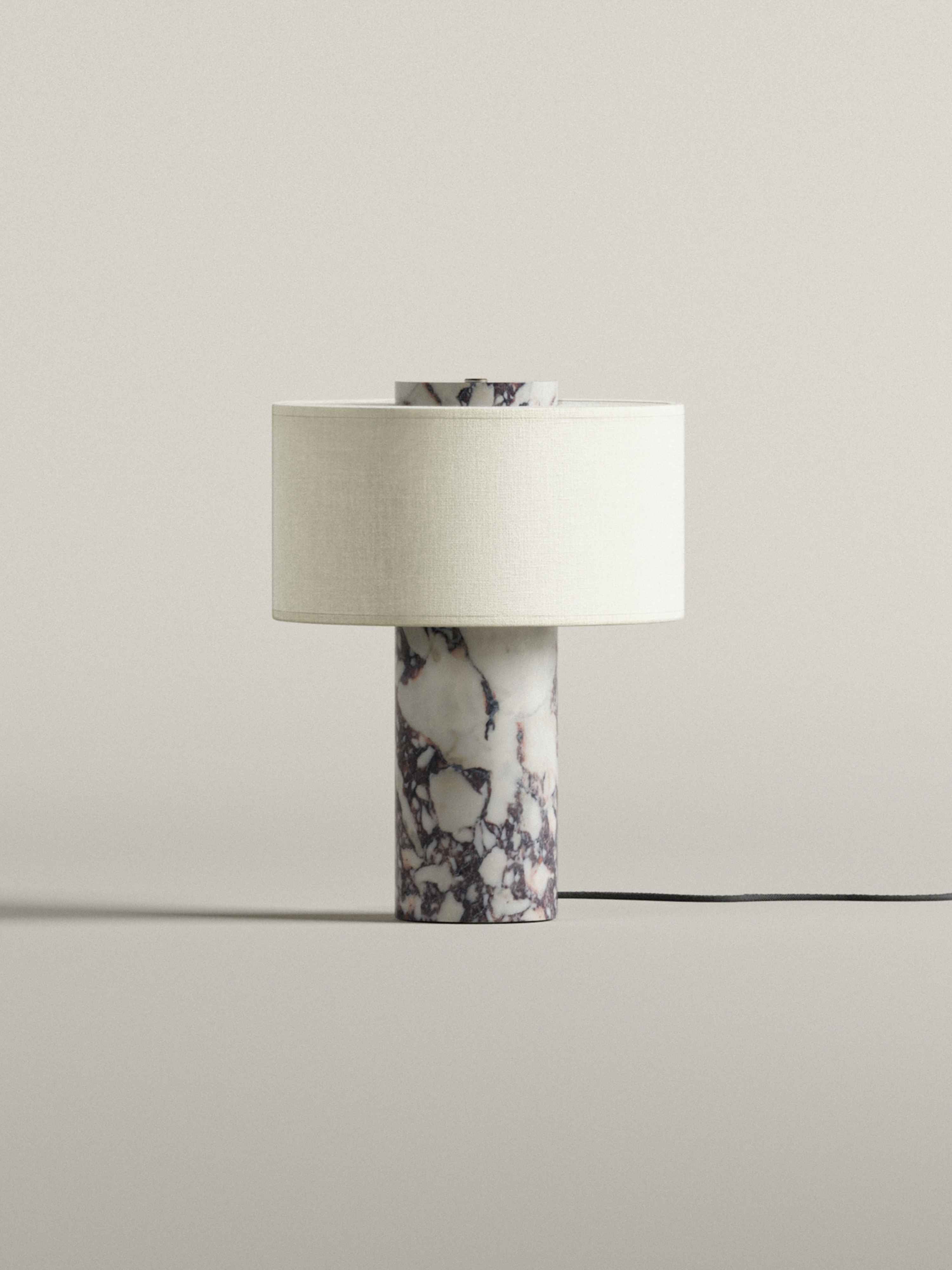Auríe Large Lamp | Calacatta Viola & Hør | 35 cm