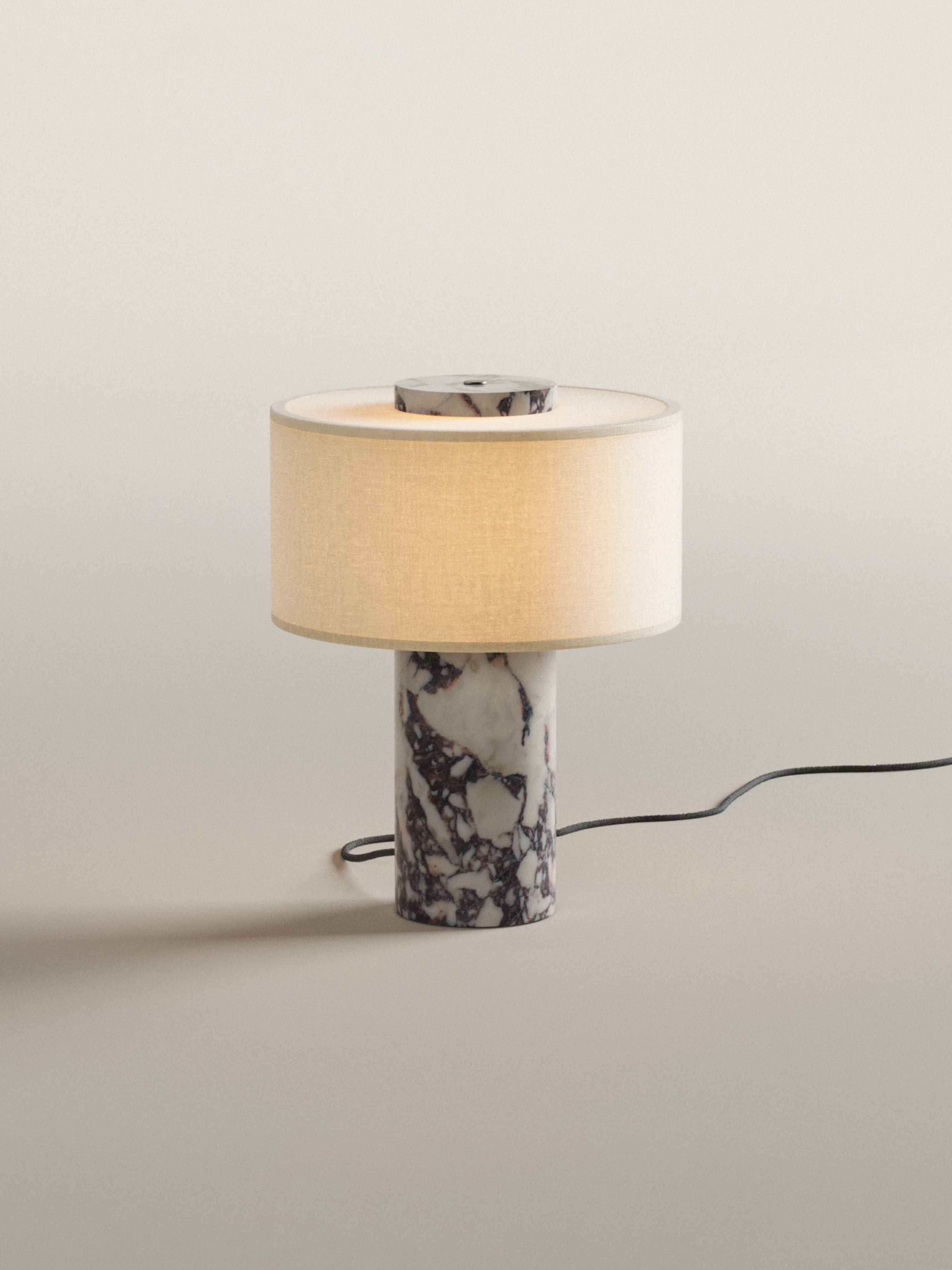 Auríe Large Lamp | Calacatta Viola & Hør | 35 cm