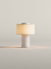 Auríe Portable Lamp | Hvid Marmor & Hør | 25 cm