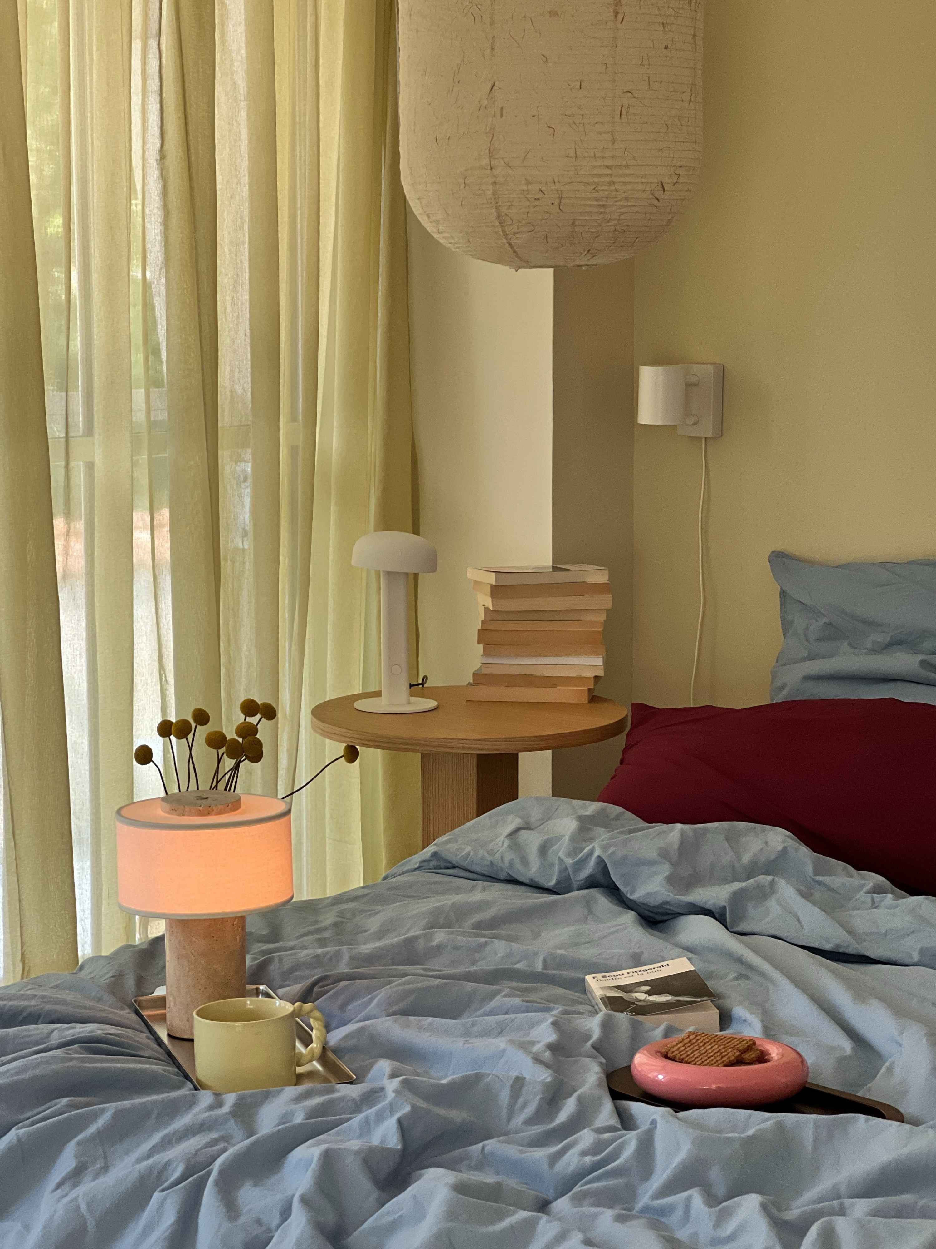 Auríe Portable Lamp | Travertin & Hør | 25 cm