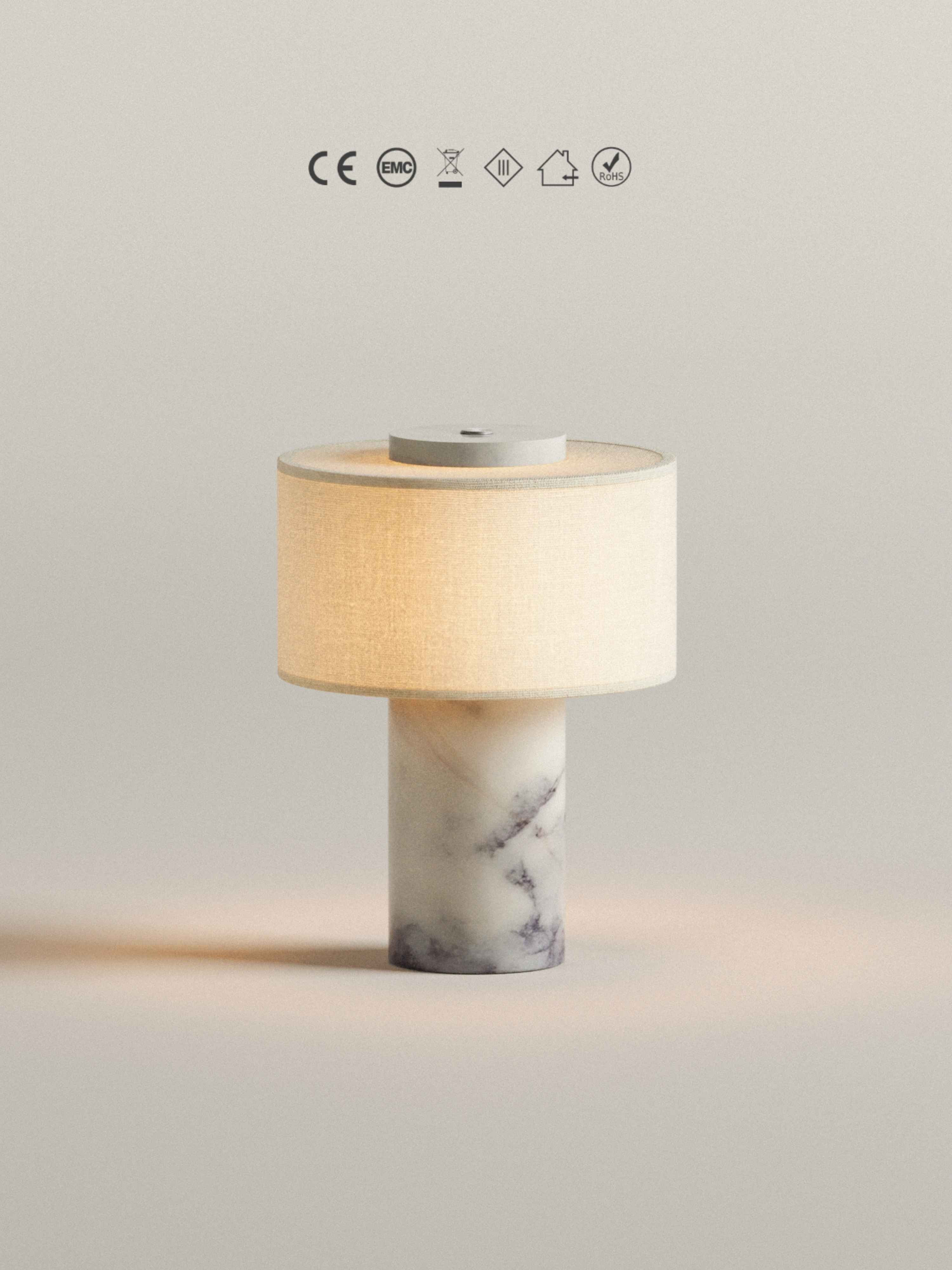 (Sample Sale) Auríe Portable Lamp | Calacatta Viola Marmor & Hør | 25 cm
