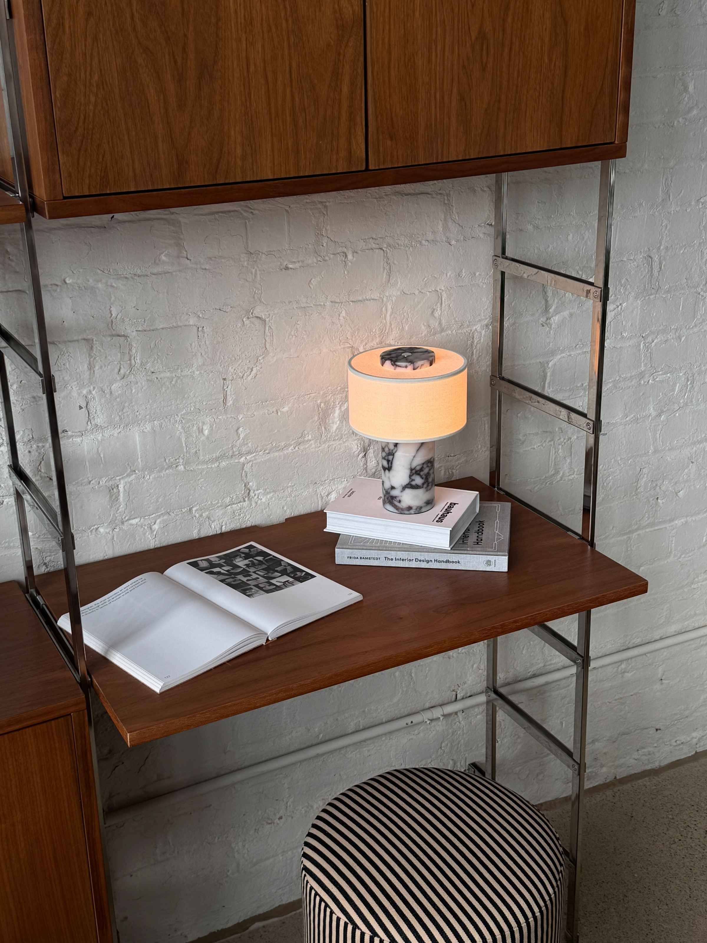 Auríe Portable Lamp | Calacatta Viola Marmor & Hør | 25 cm