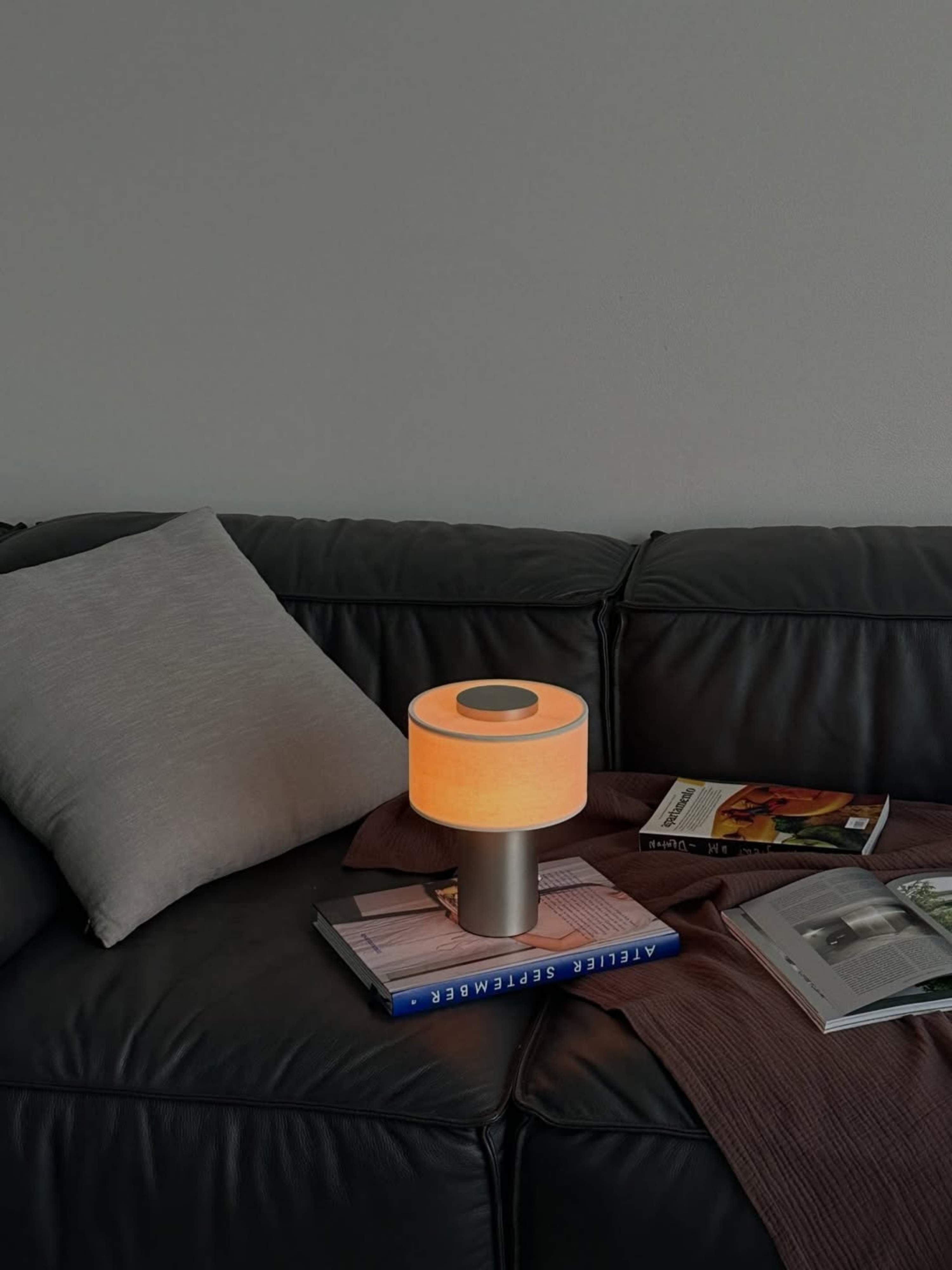 Auríe Portable Lamp | Aluminium & Hør | 25 cm