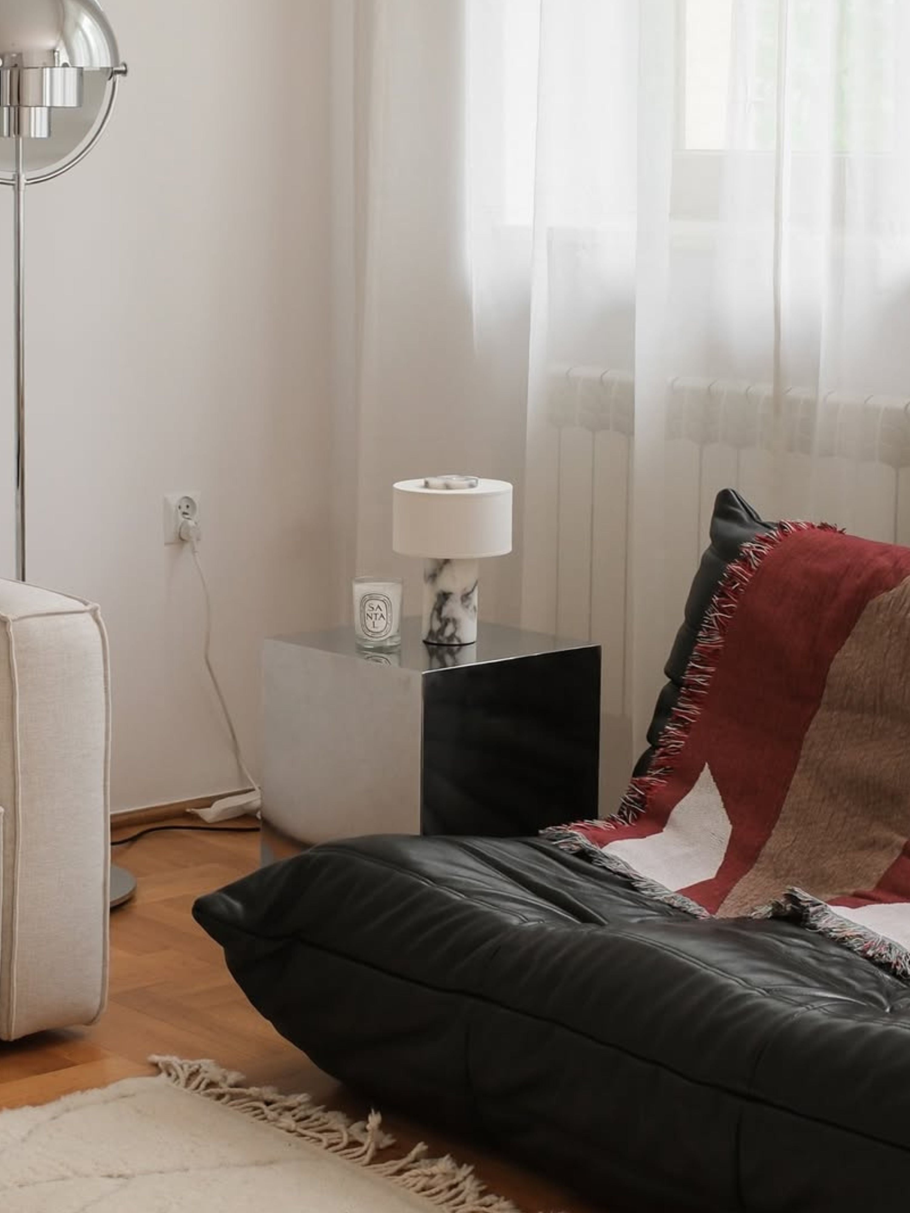 Auríe Portable Lamp | Calacatta Viola Marmor & Hør | 25 cm