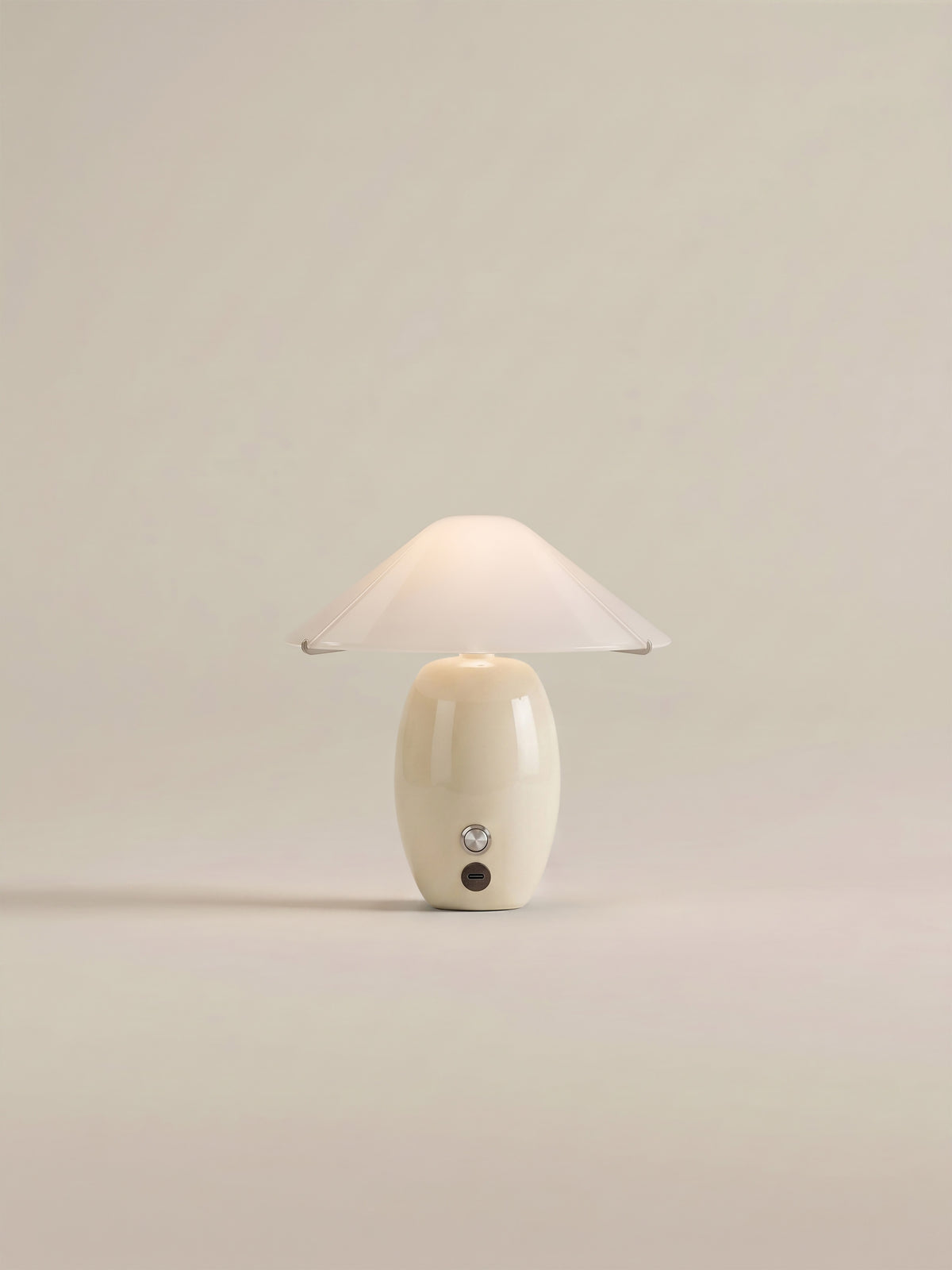 Maríel Portable Lamp | Off-white Keramik