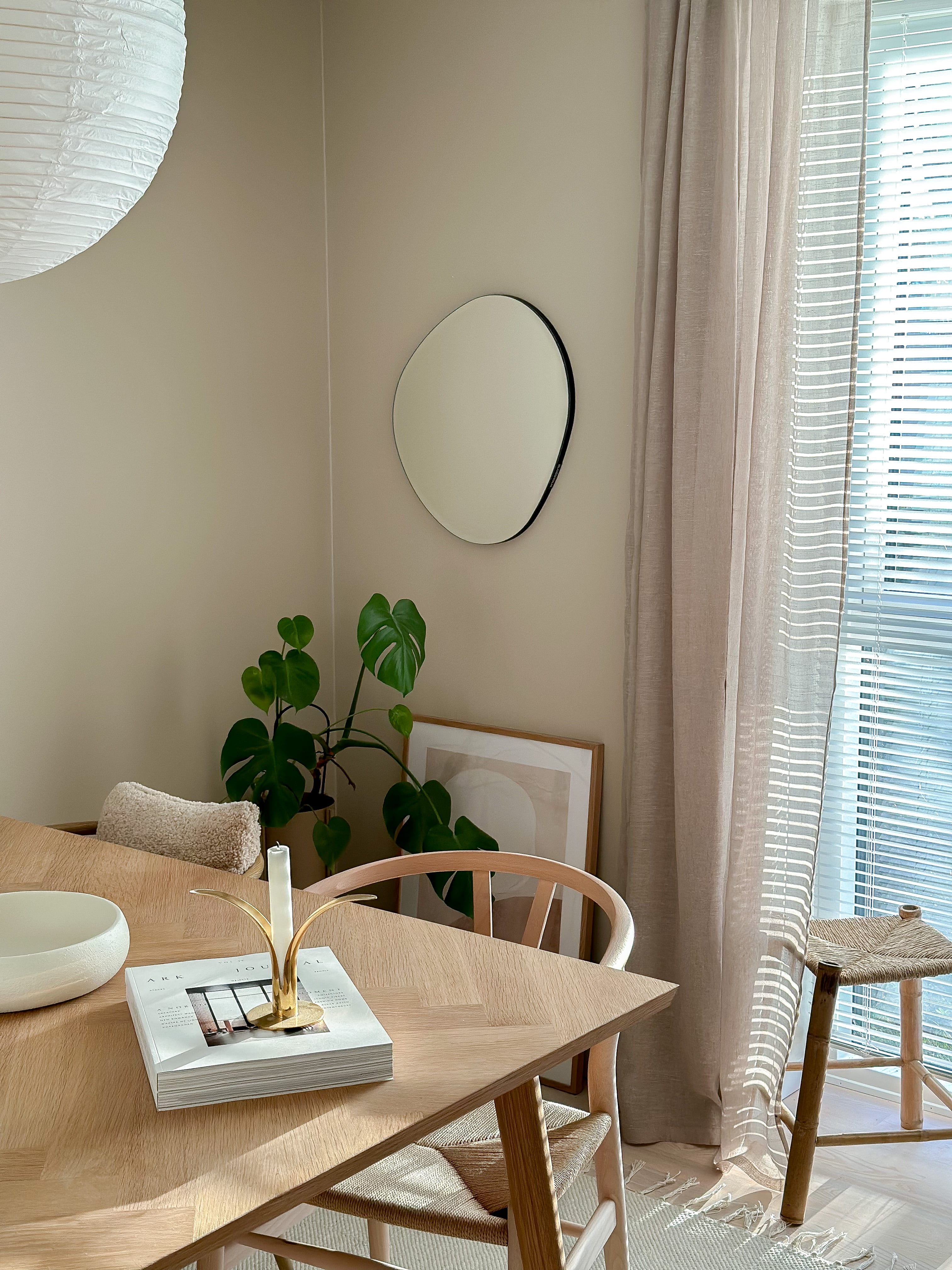 Plump mirror | Small - Blossholm