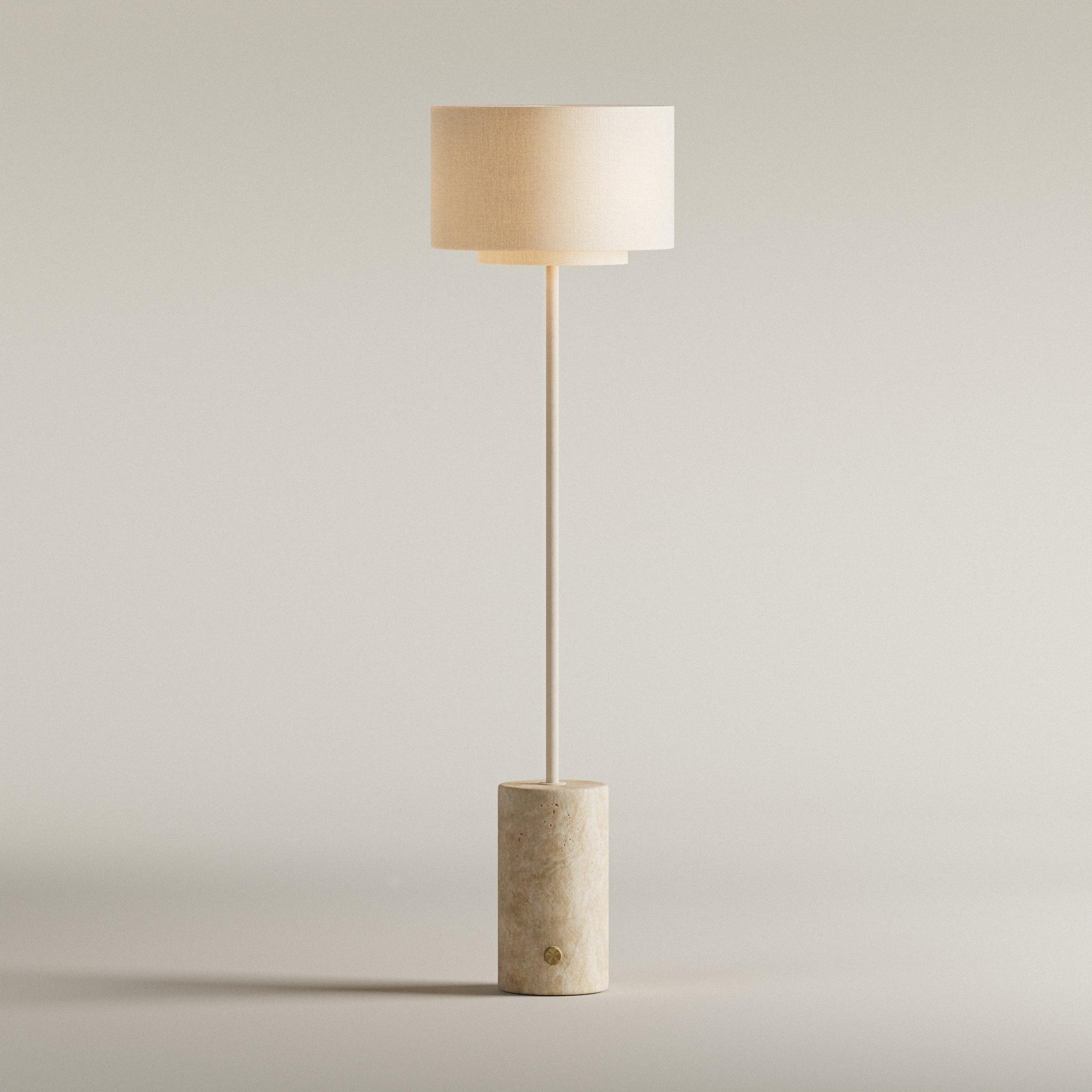 Eve Gulvlampe | Travertine & Hør - Blossholm