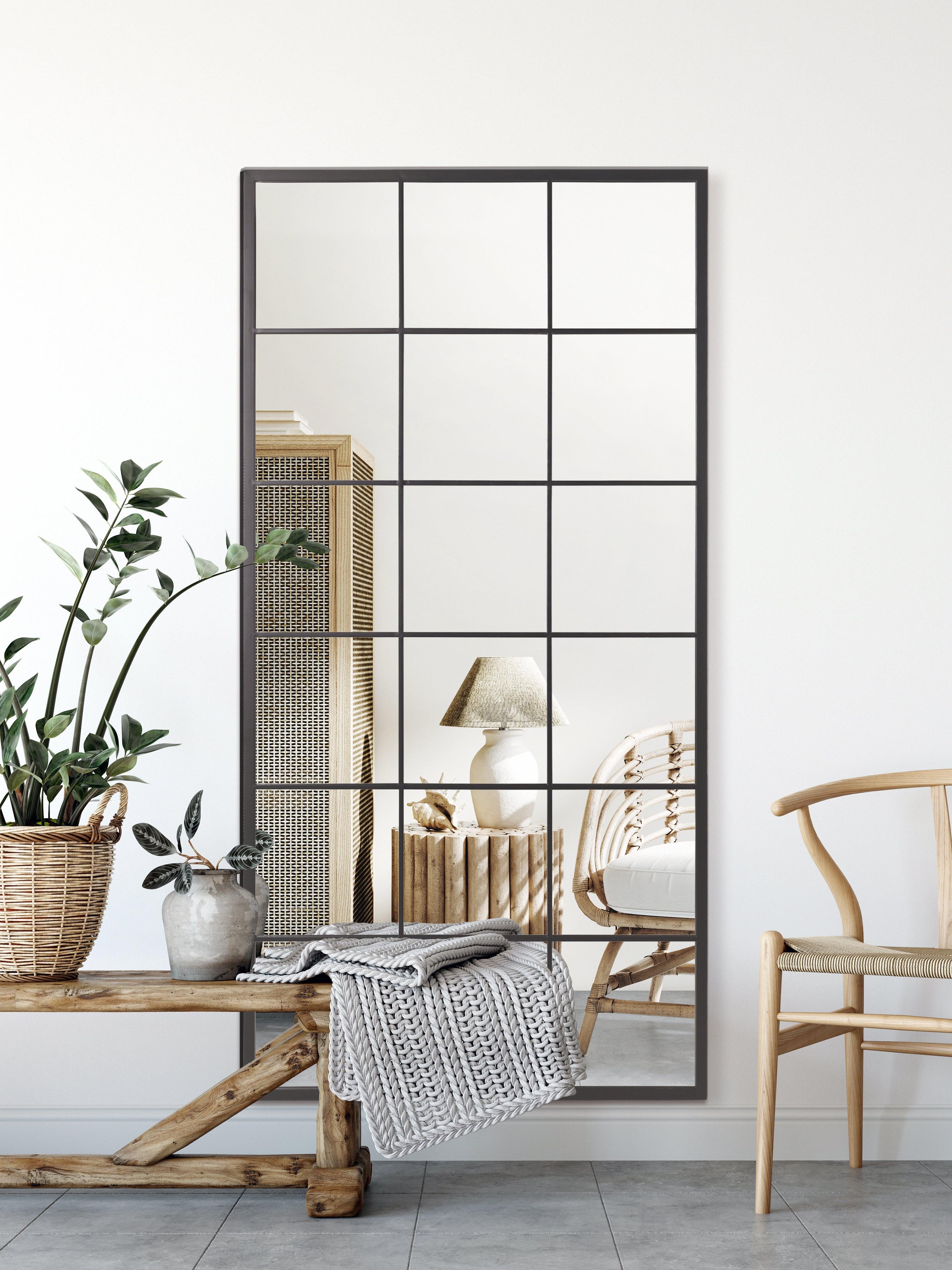 Smukt frontalt billede af Grid mirror No.3 | 180x90 cm