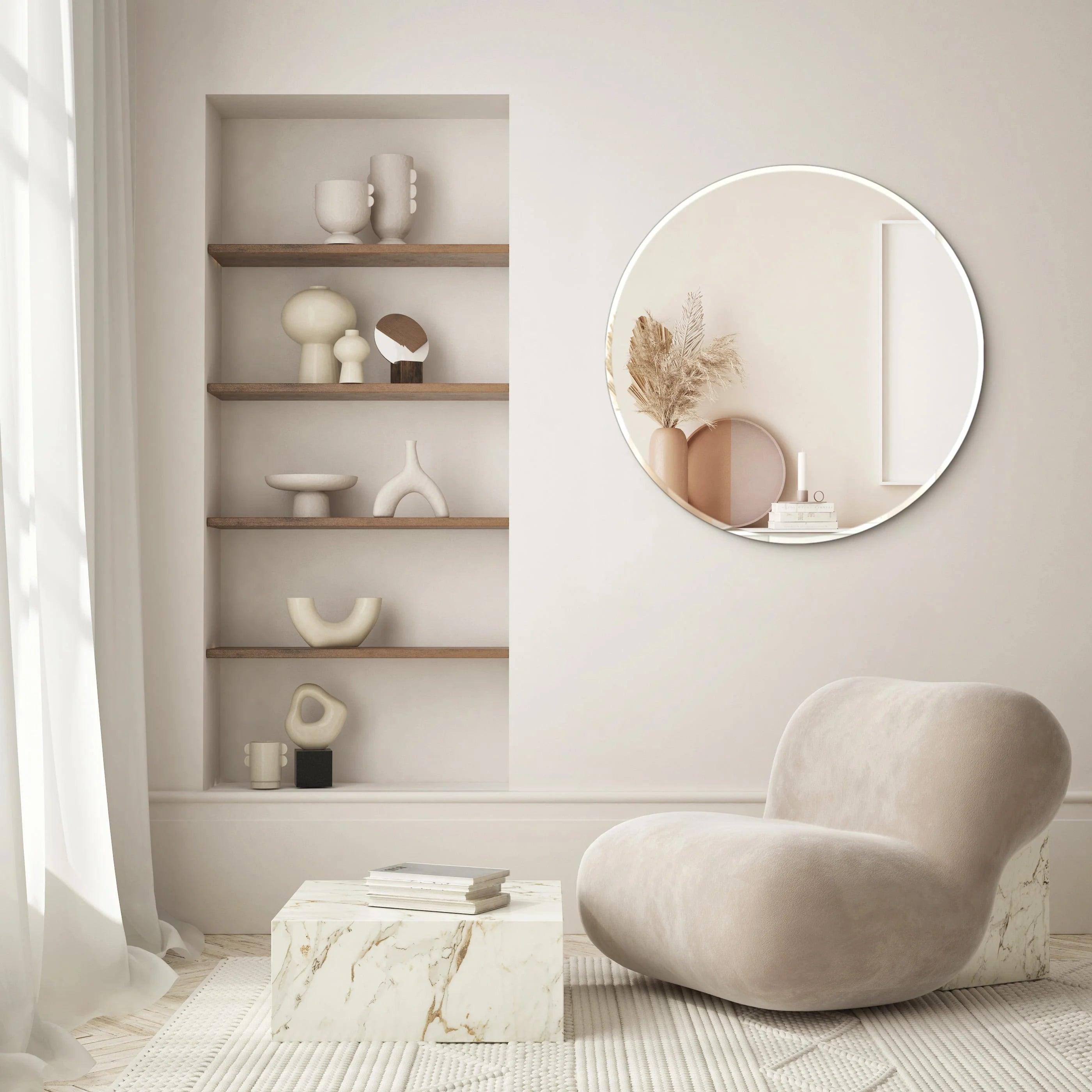 Brug Round Mirror Small i dit favoritrum