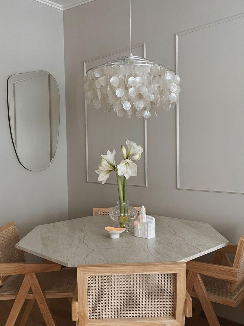 Smuk indretning med Ample mirror | Large