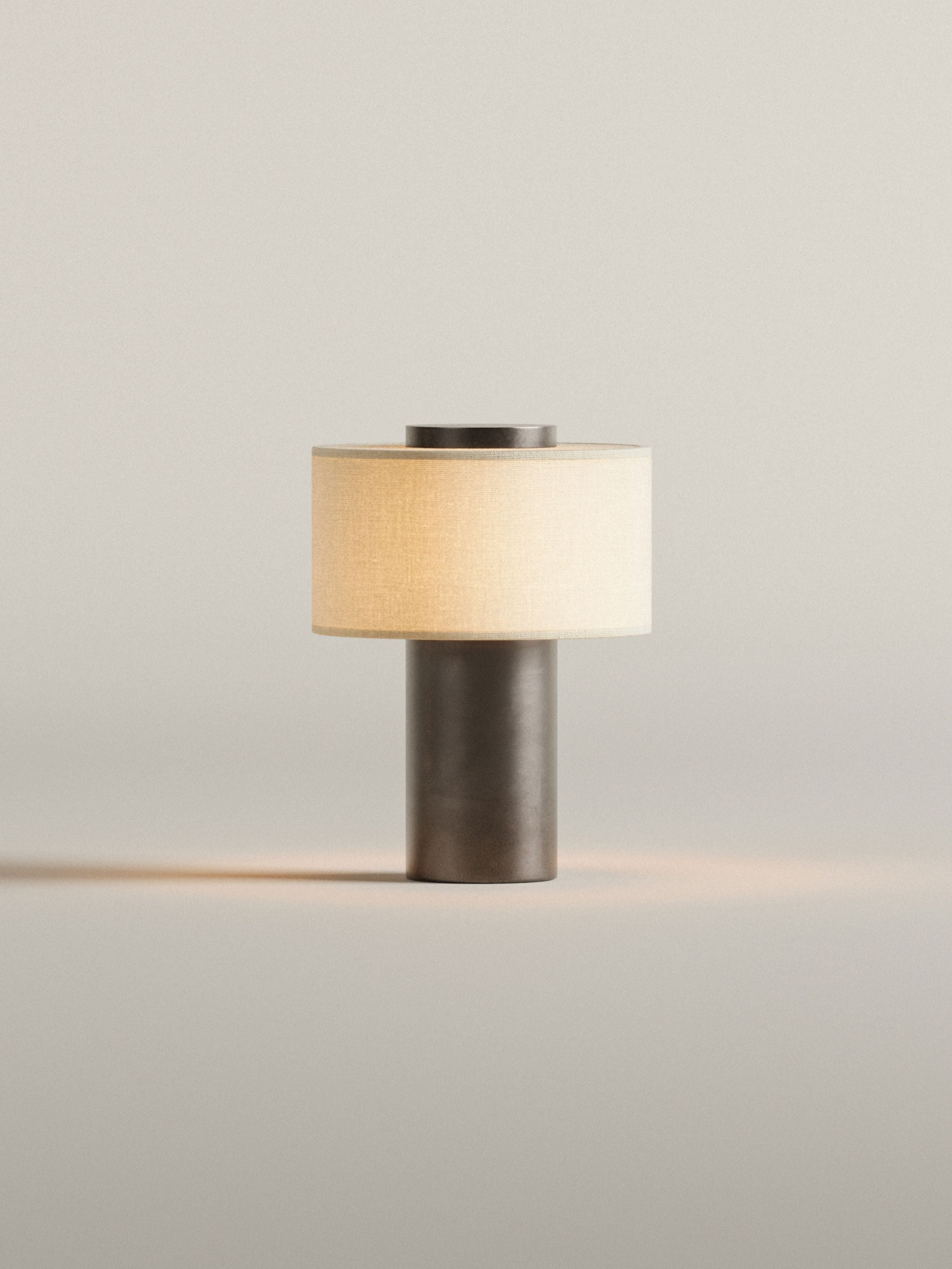 Auríe Portable Lamp | Bronze & Hør | 25 cm