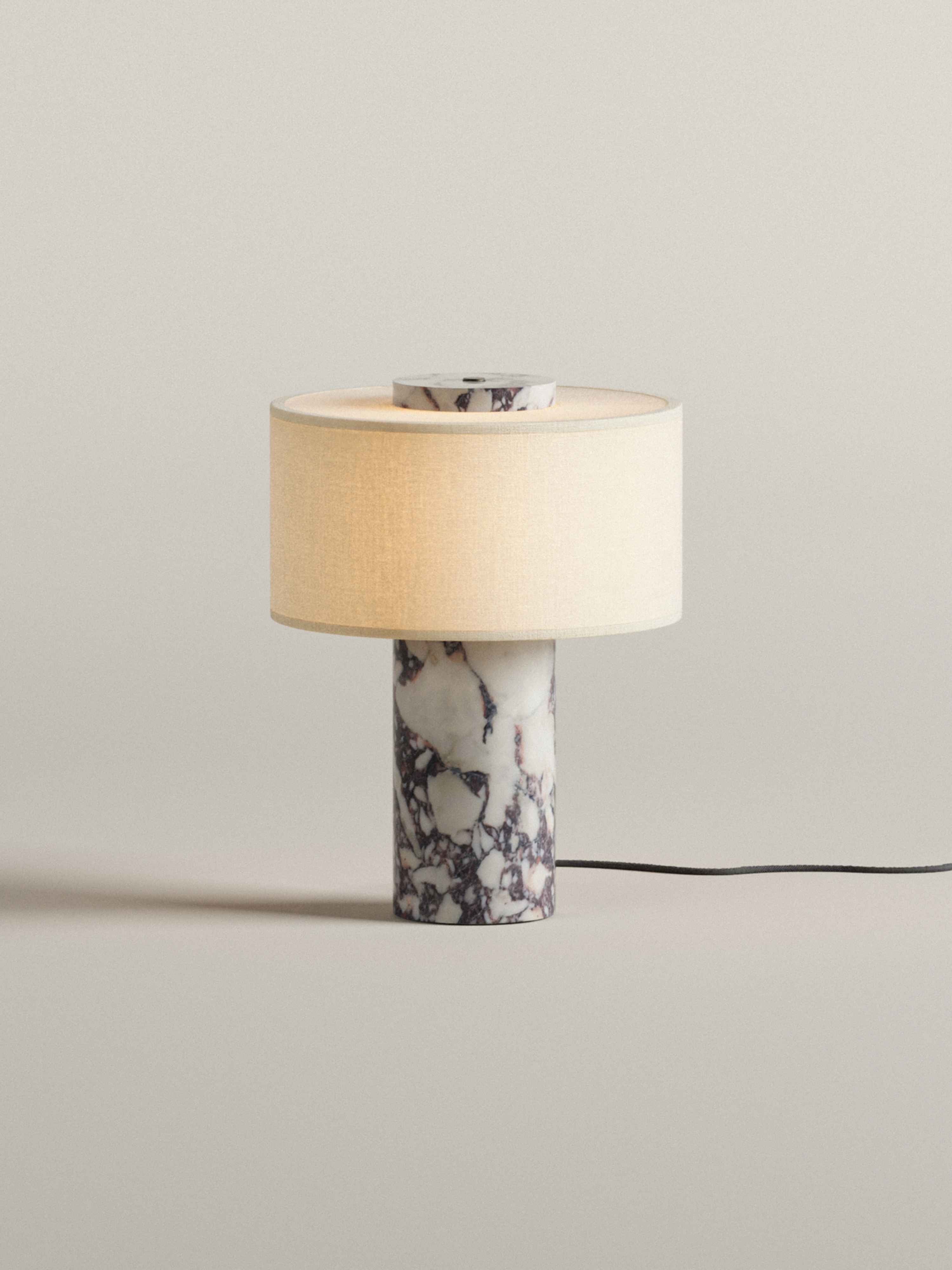 Auríe Large Lamp | Calacatta Viola & Hør | 35 cm