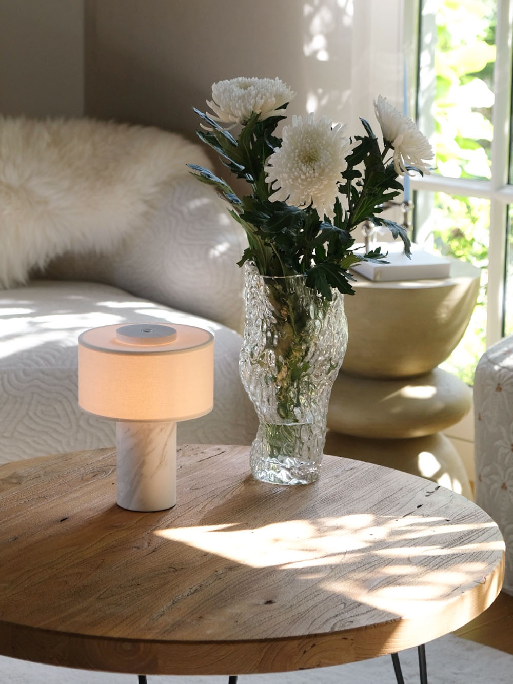 Auríe Portable Lamp | Hvid Marmor & Hør | 25 cm