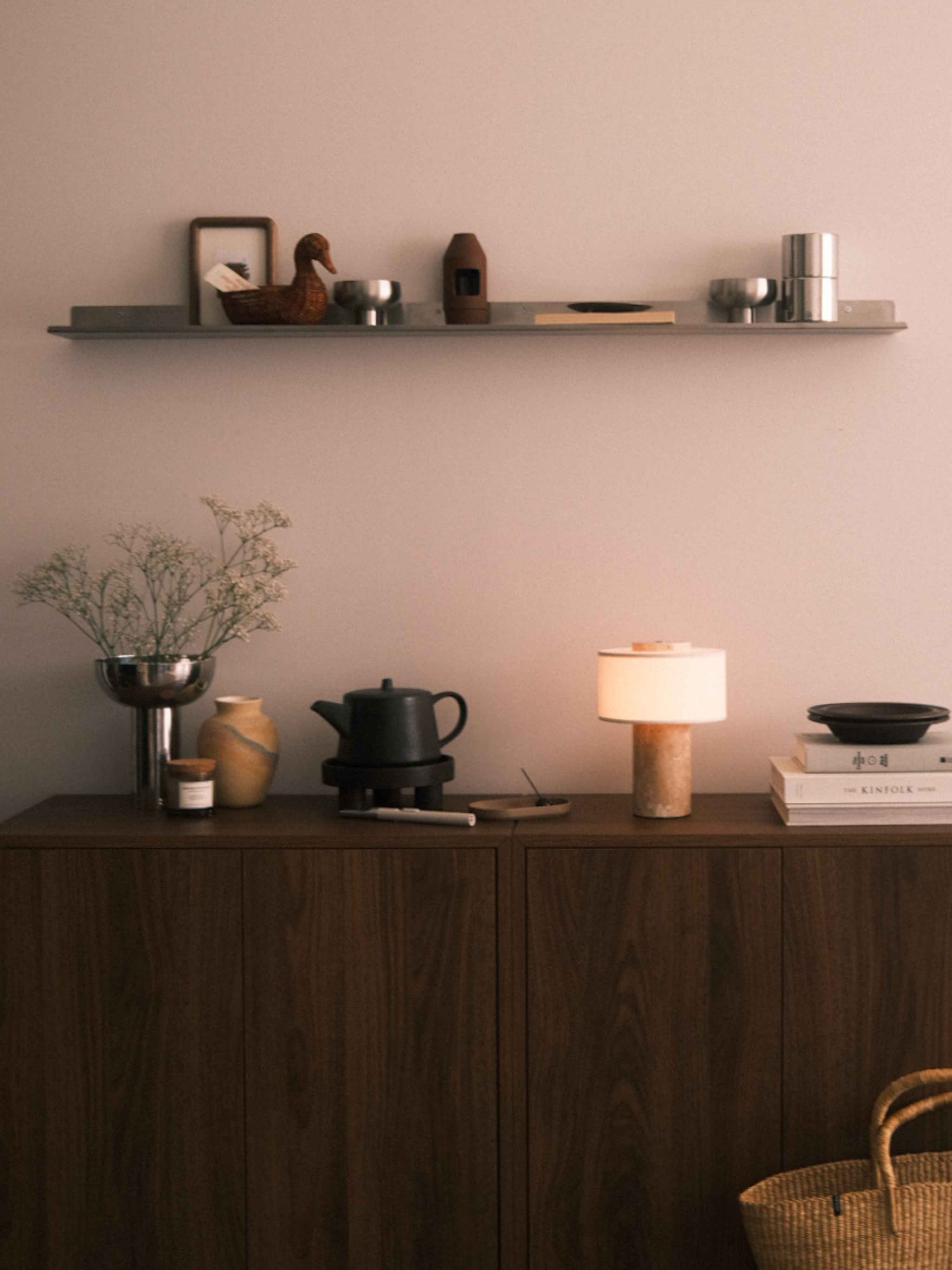 Auríe Portable Lamp | Travertin & Hør | 25 cm