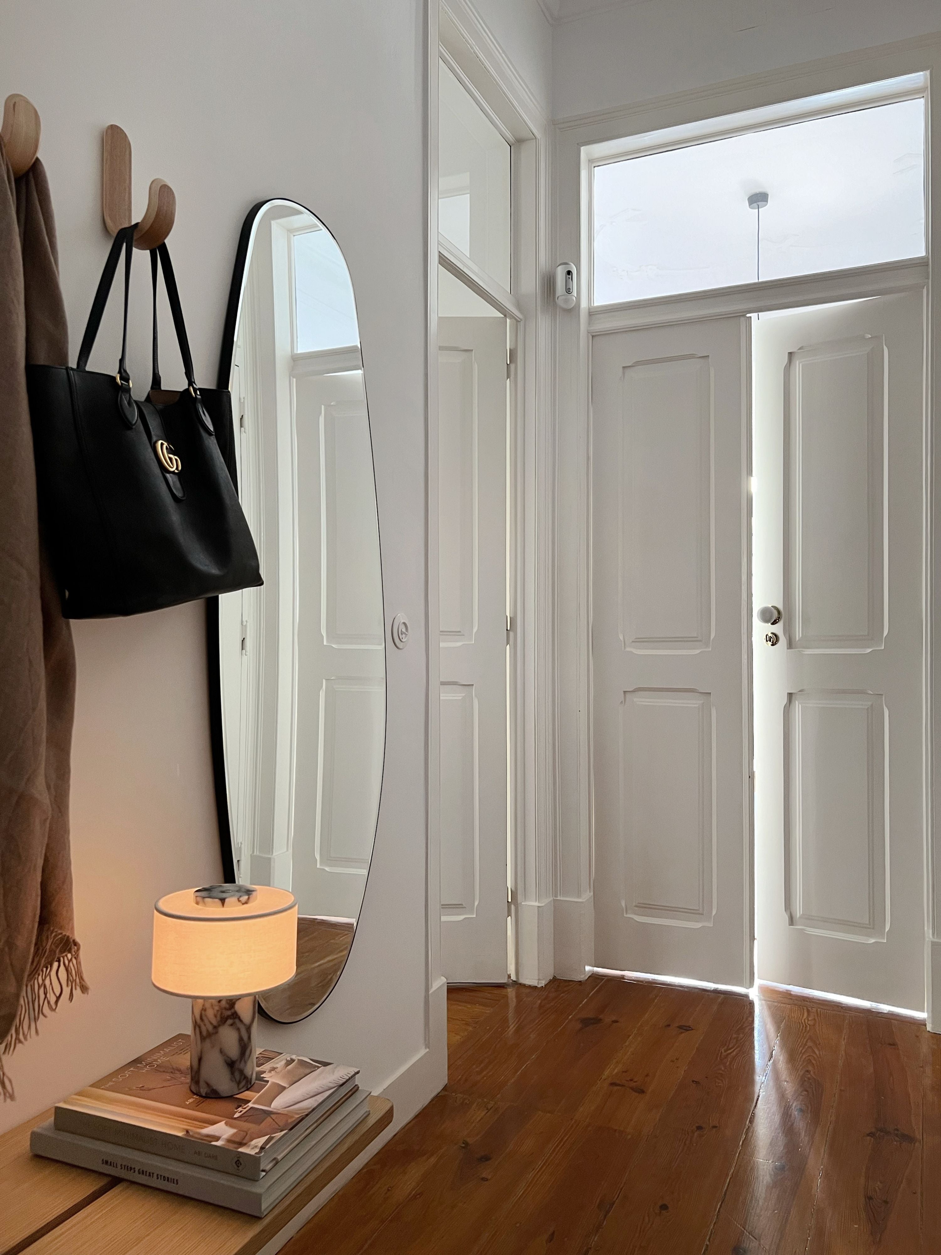 Auríe Portable Lamp | Calacatta Viola Marmor & Hør | 25 cm